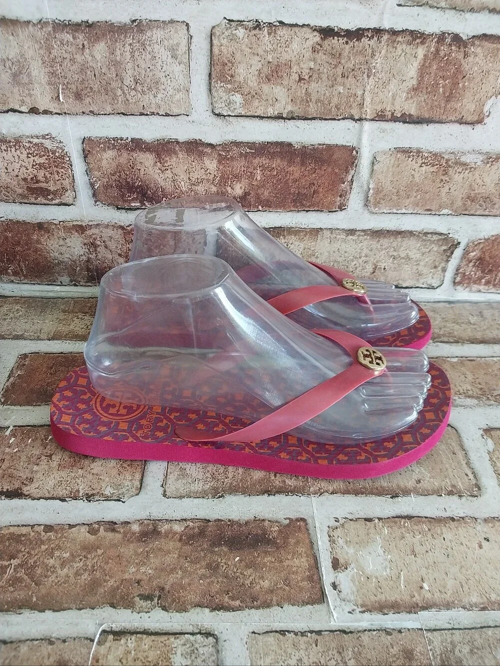 Pre-owned Tory Burch Lattice T Flip Flops